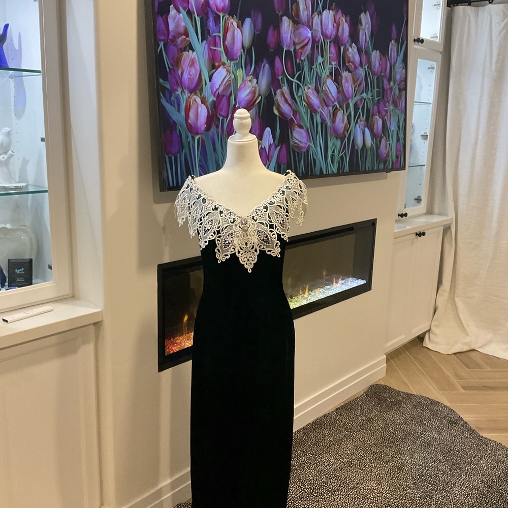 Jessica McClintok Green Velvet Gown